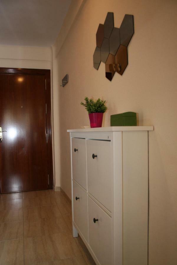 Ferienwohnung Ana'S Torre Del Mar Exterior foto