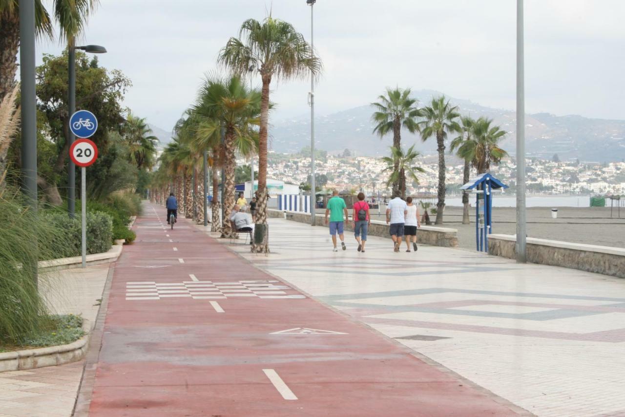 Ferienwohnung Ana'S Torre Del Mar Exterior foto