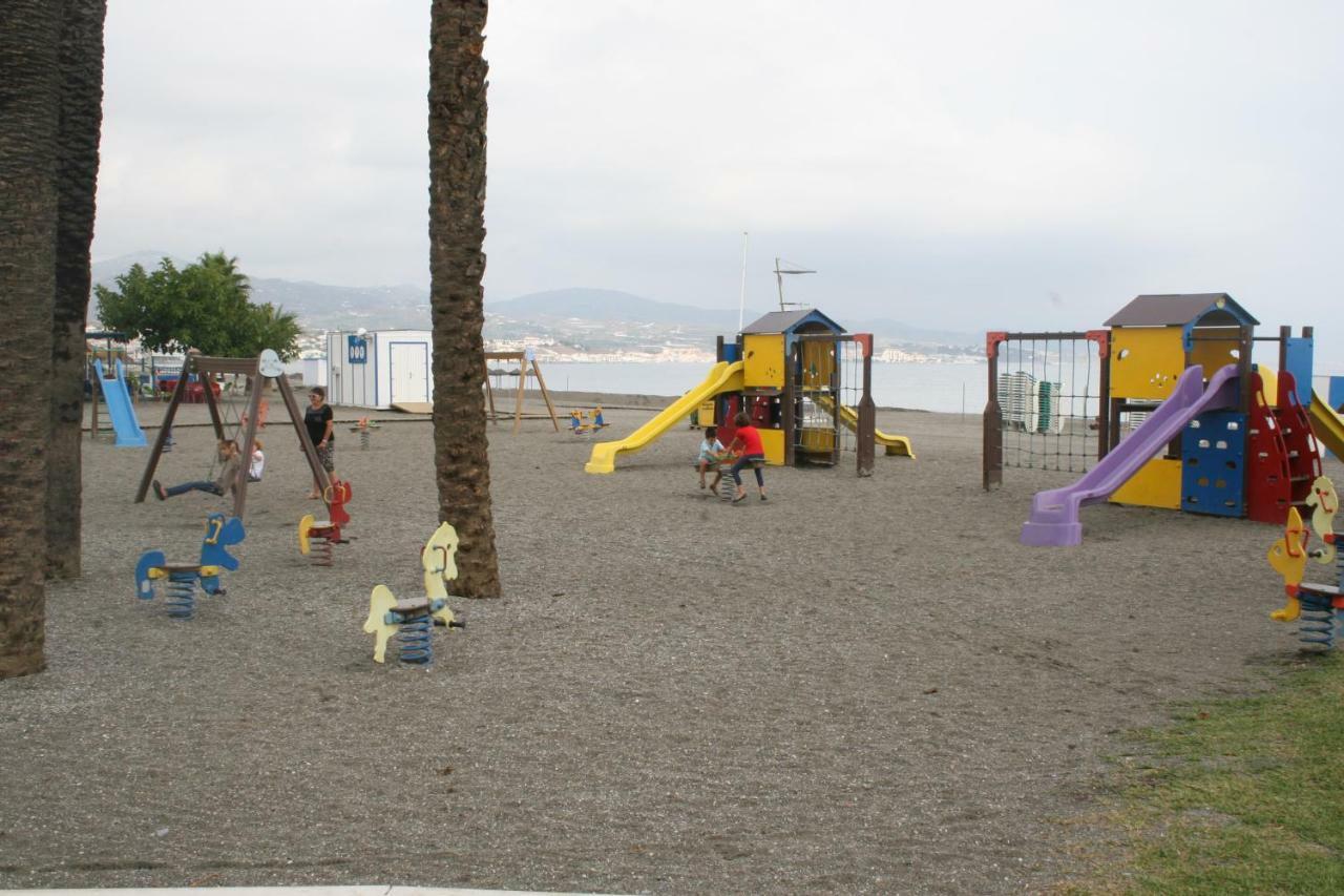 Ferienwohnung Ana'S Torre Del Mar Exterior foto